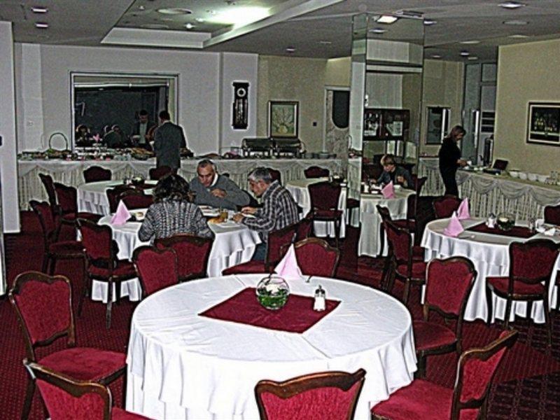 Bosnia Hotel ซาราเยโว ภายนอก รูปภาพ