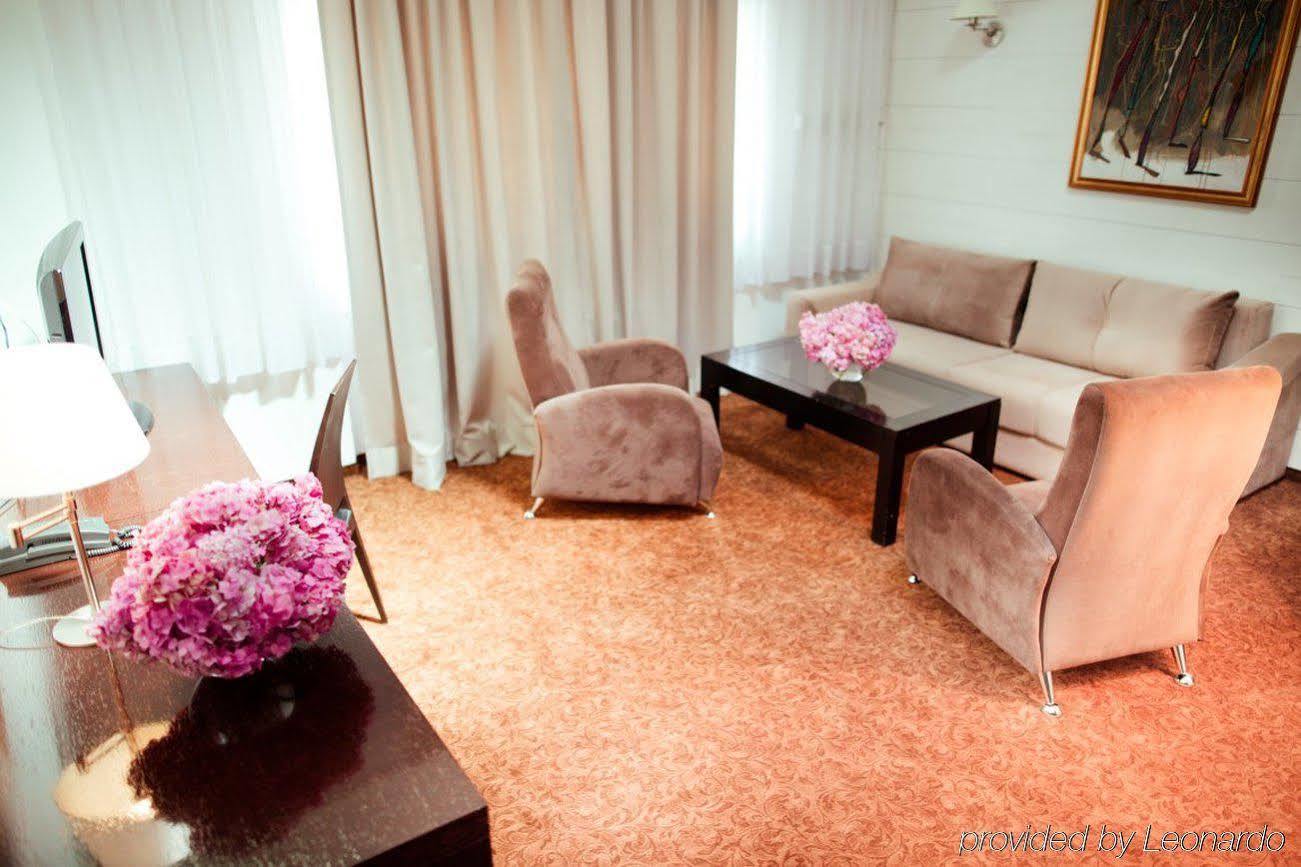 Bosnia Hotel ซาราเยโว ภายนอก รูปภาพ